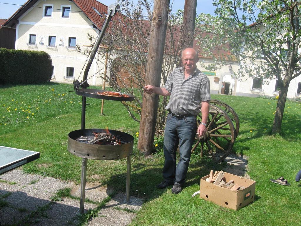 Ganhoer- Fam. Kaar Wintersdorf ภายนอก รูปภาพ